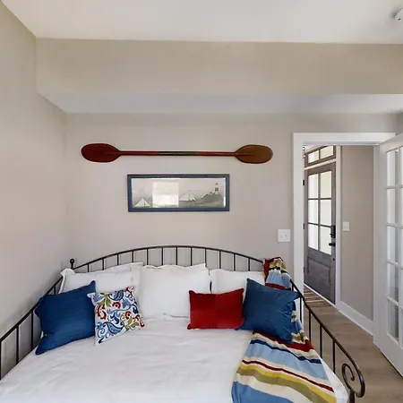 The Bird House On Turtle Bay Villa